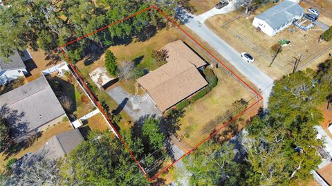 2006 N TAYLOR ROAD BRANDON FL 33510