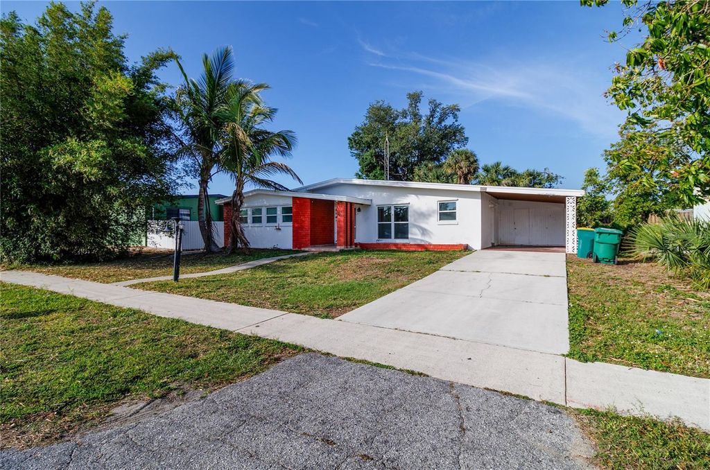 Photo of 2159 Floyd Court, Port Charlotte, FL 33952 (MLS # A4691488)