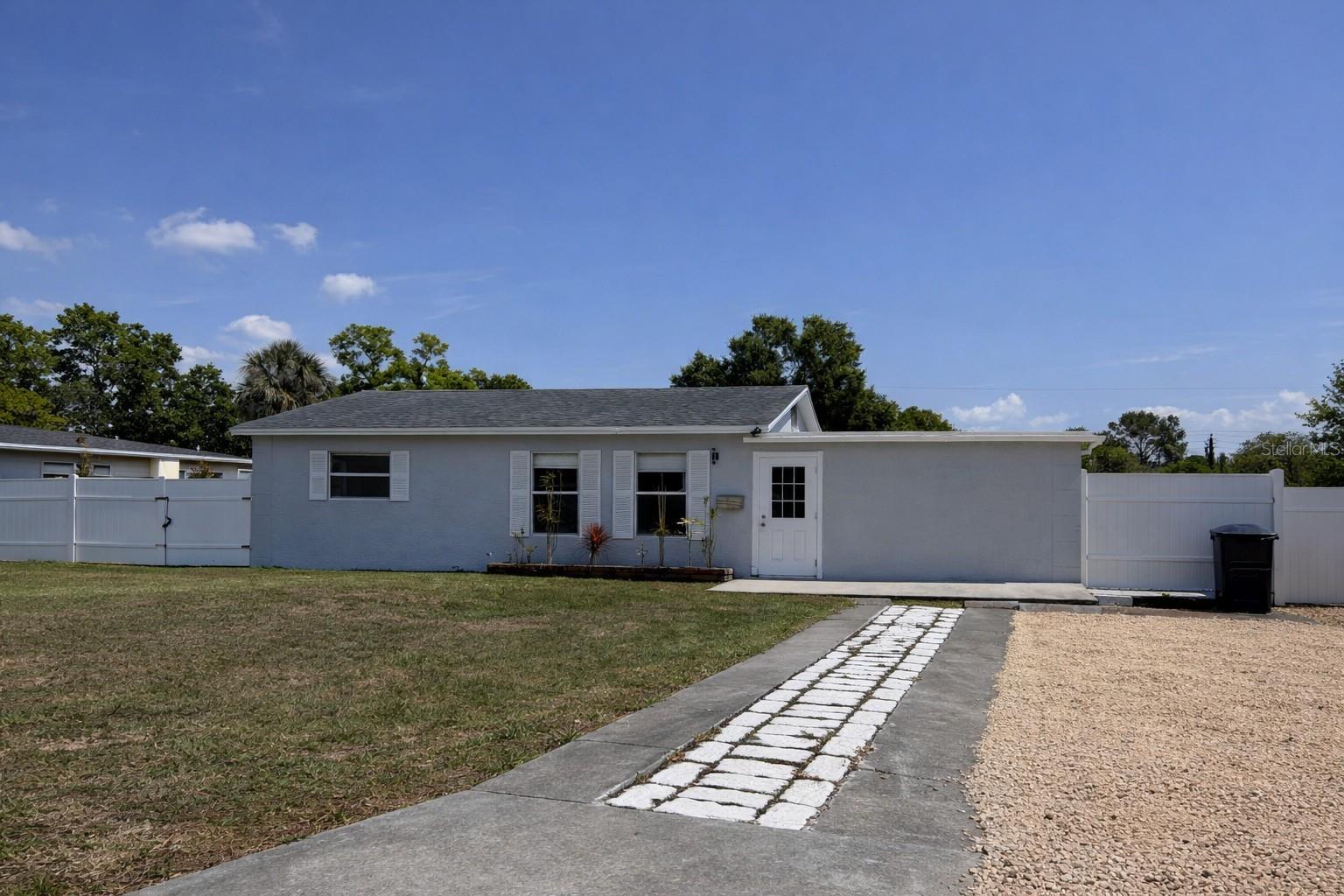 MEADOW LAWN 2ND ADD - Residential