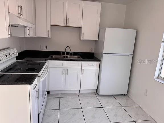 MEADOW LAWN 2ND ADD - Residential