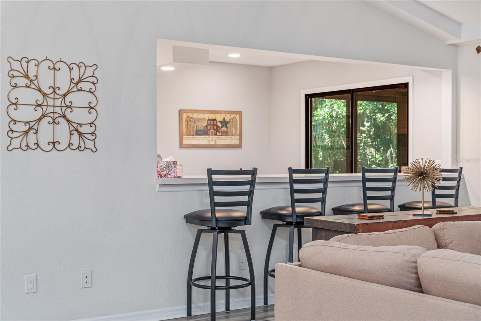 FRST VILLAS 02 - Residential Lease
