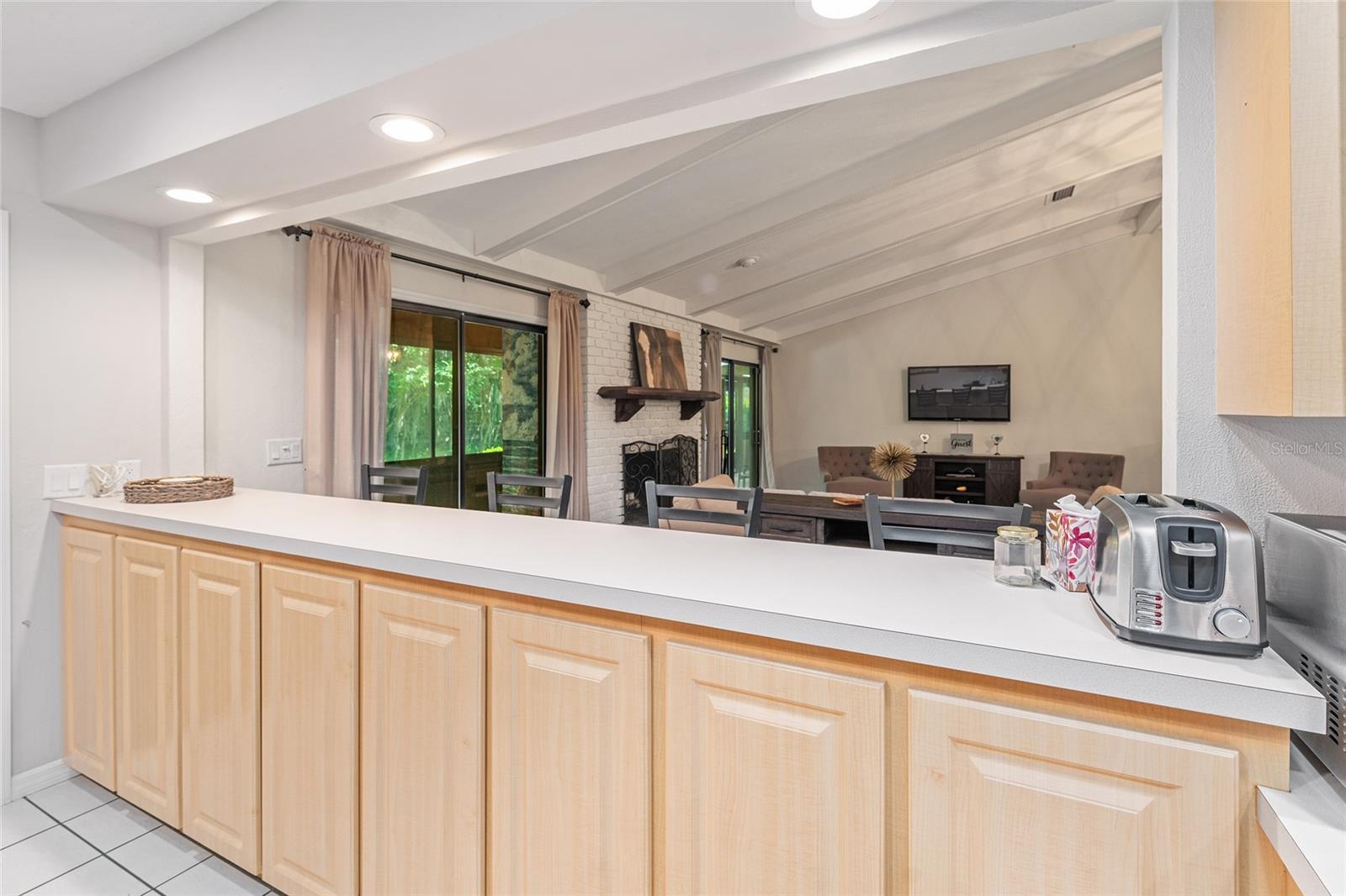 FRST VILLAS 02 - Residential Lease