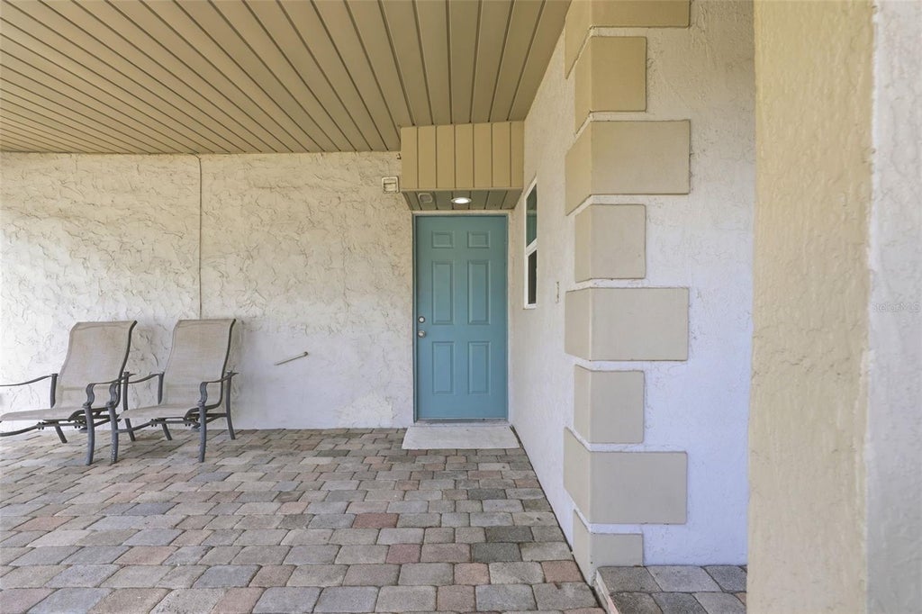 Photo of 6714 Nina Rosa Drive #B, Orlando, FL 32819 (MLS # O6433121)
