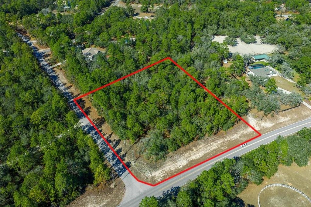 Photo of 6055 W Ponderosa Place, Beverly Hills, FL 34465 (MLS # OM717634)