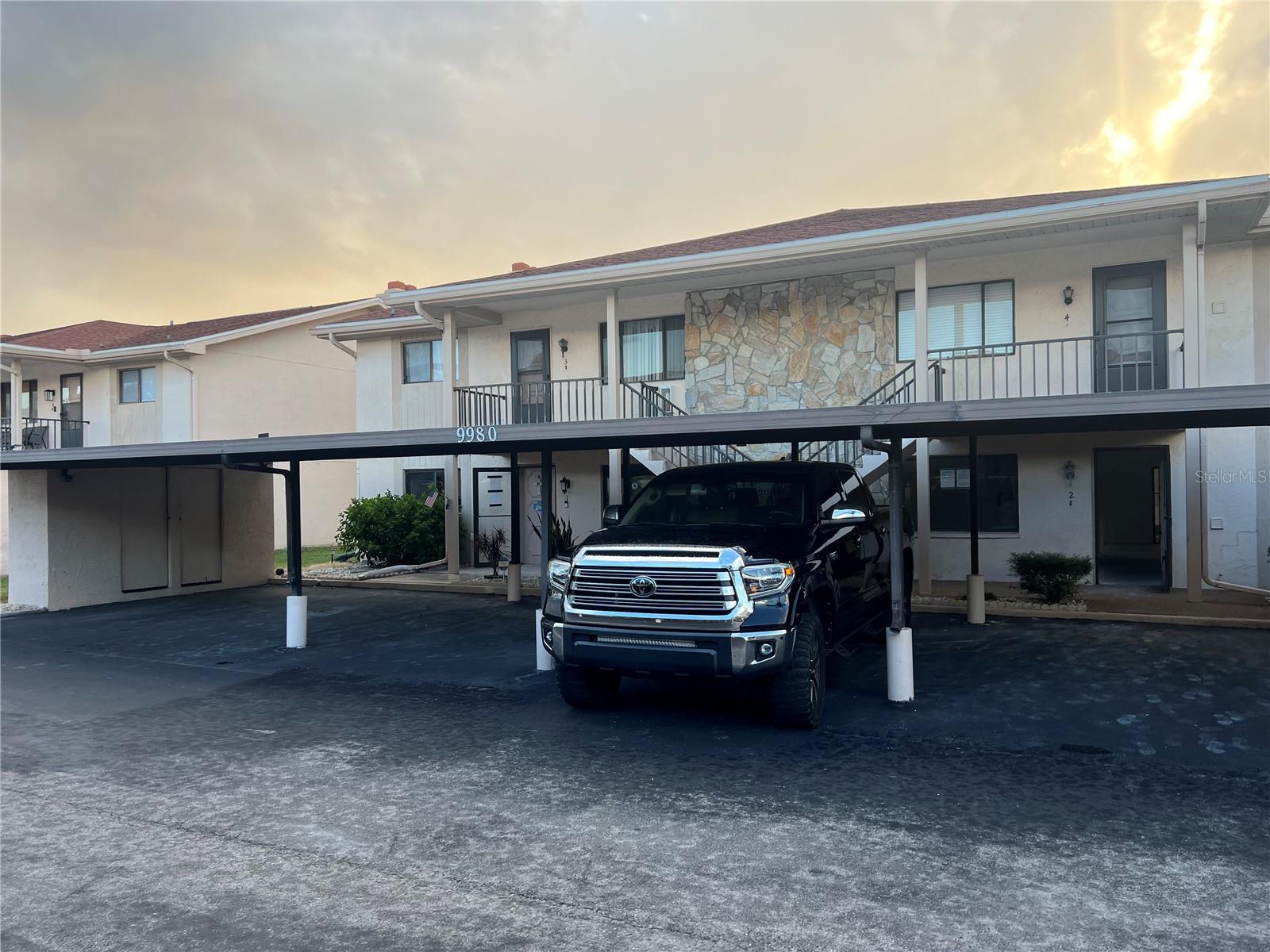 EAGLES POINT CONDO - Residential Lease