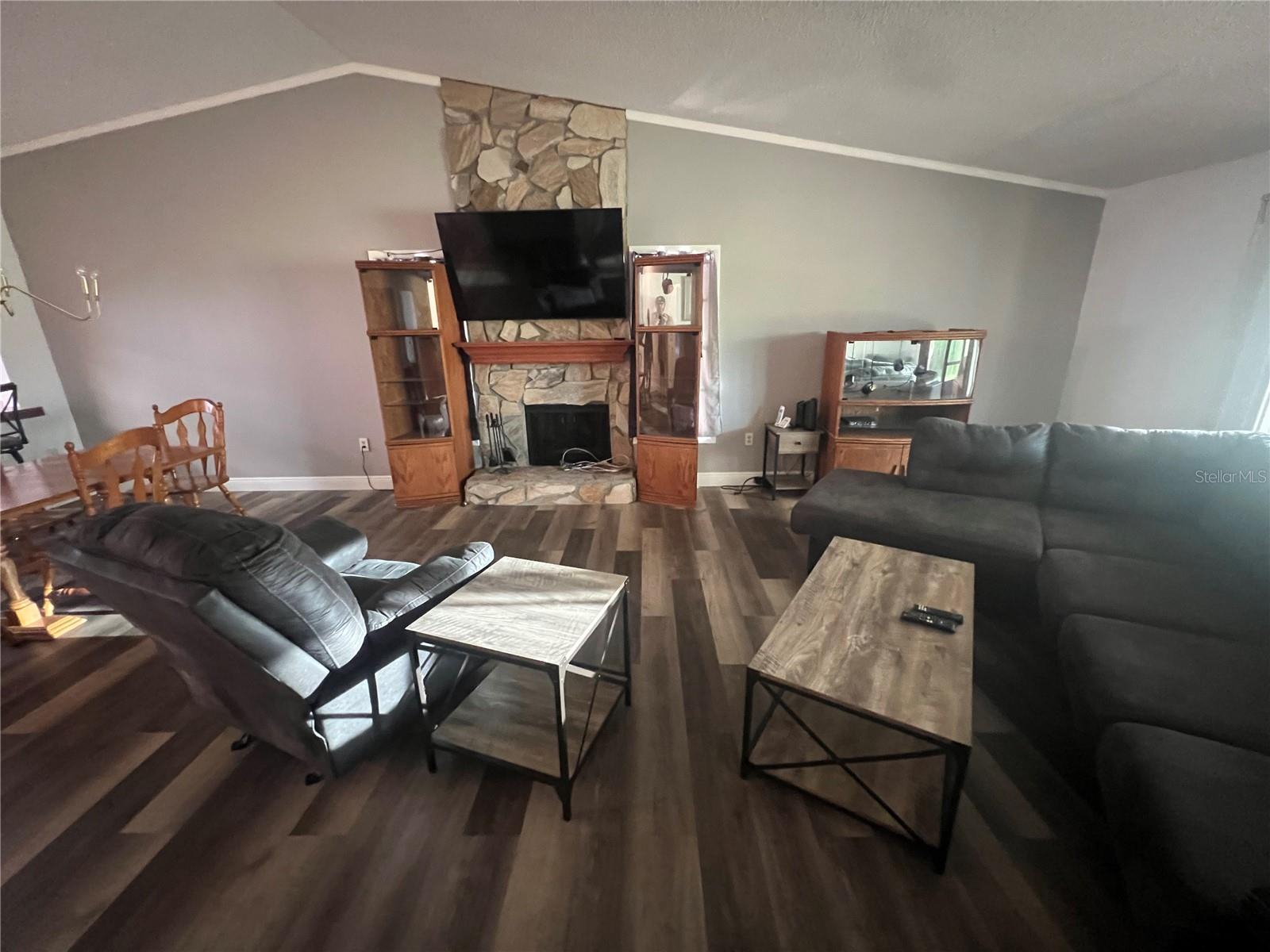 EAGLES POINT CONDO - Residential Lease