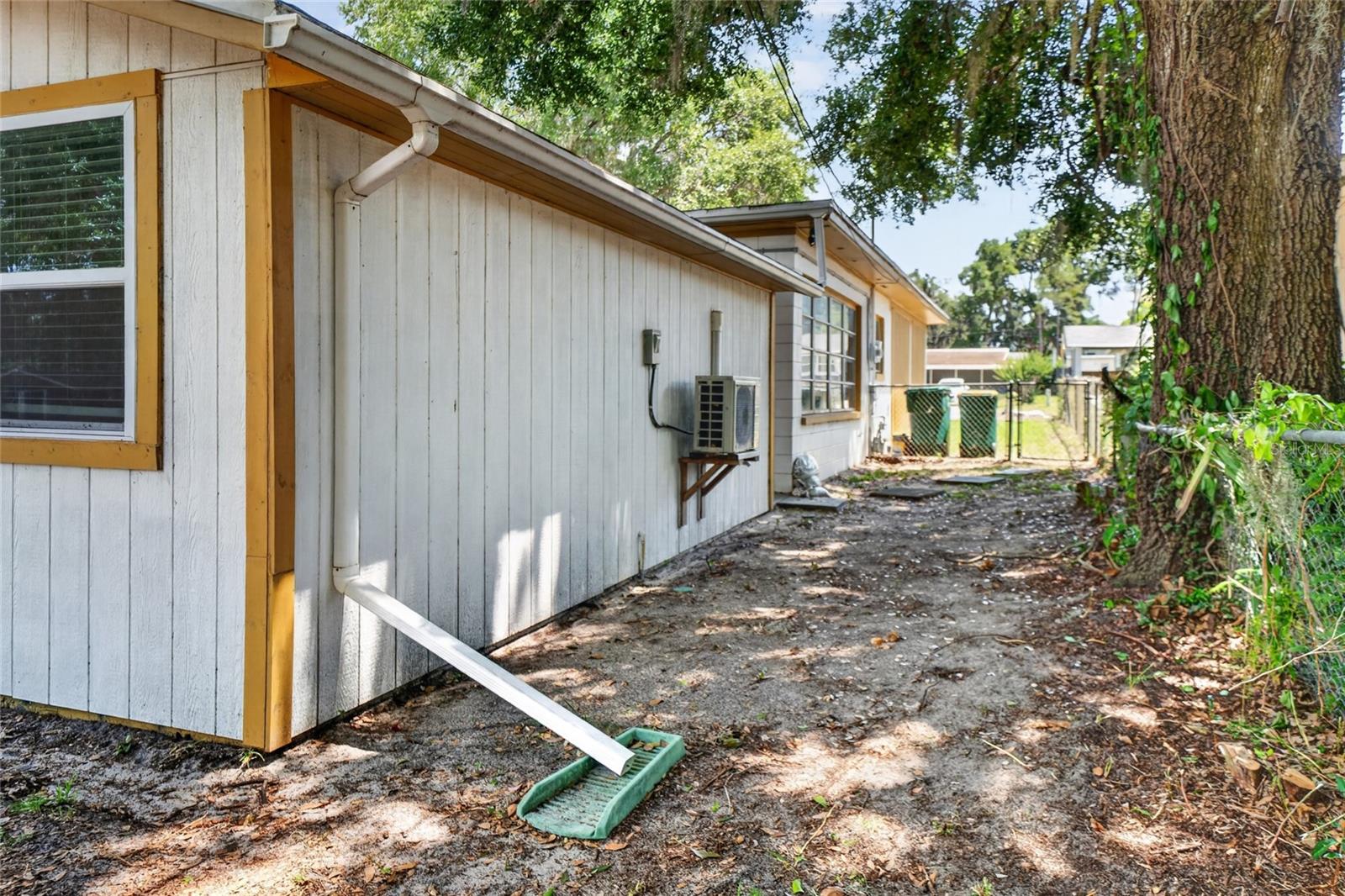 EUSTIS UBEGUILDA HEIGHTS - Residential