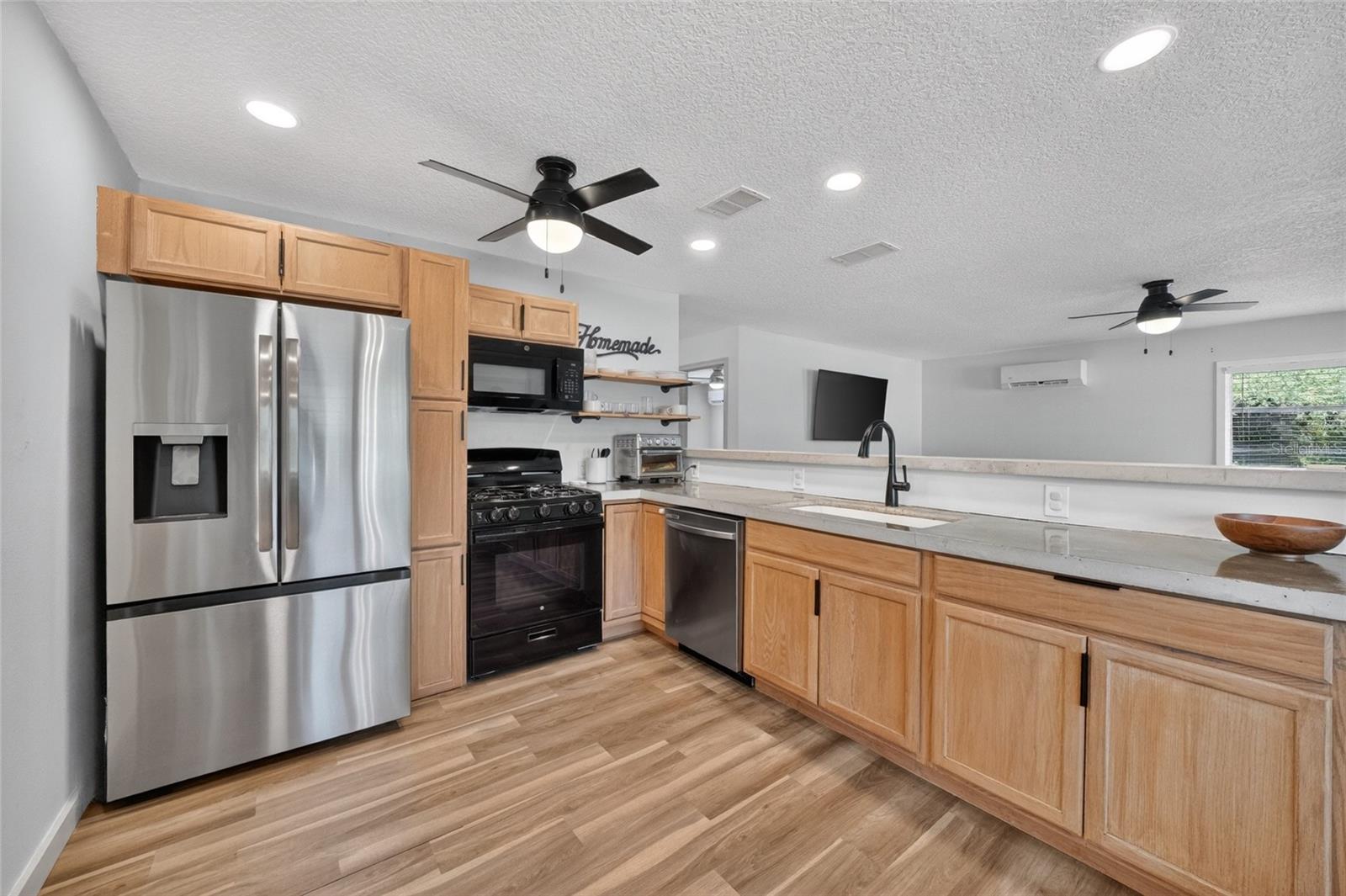EUSTIS UBEGUILDA HEIGHTS - Residential