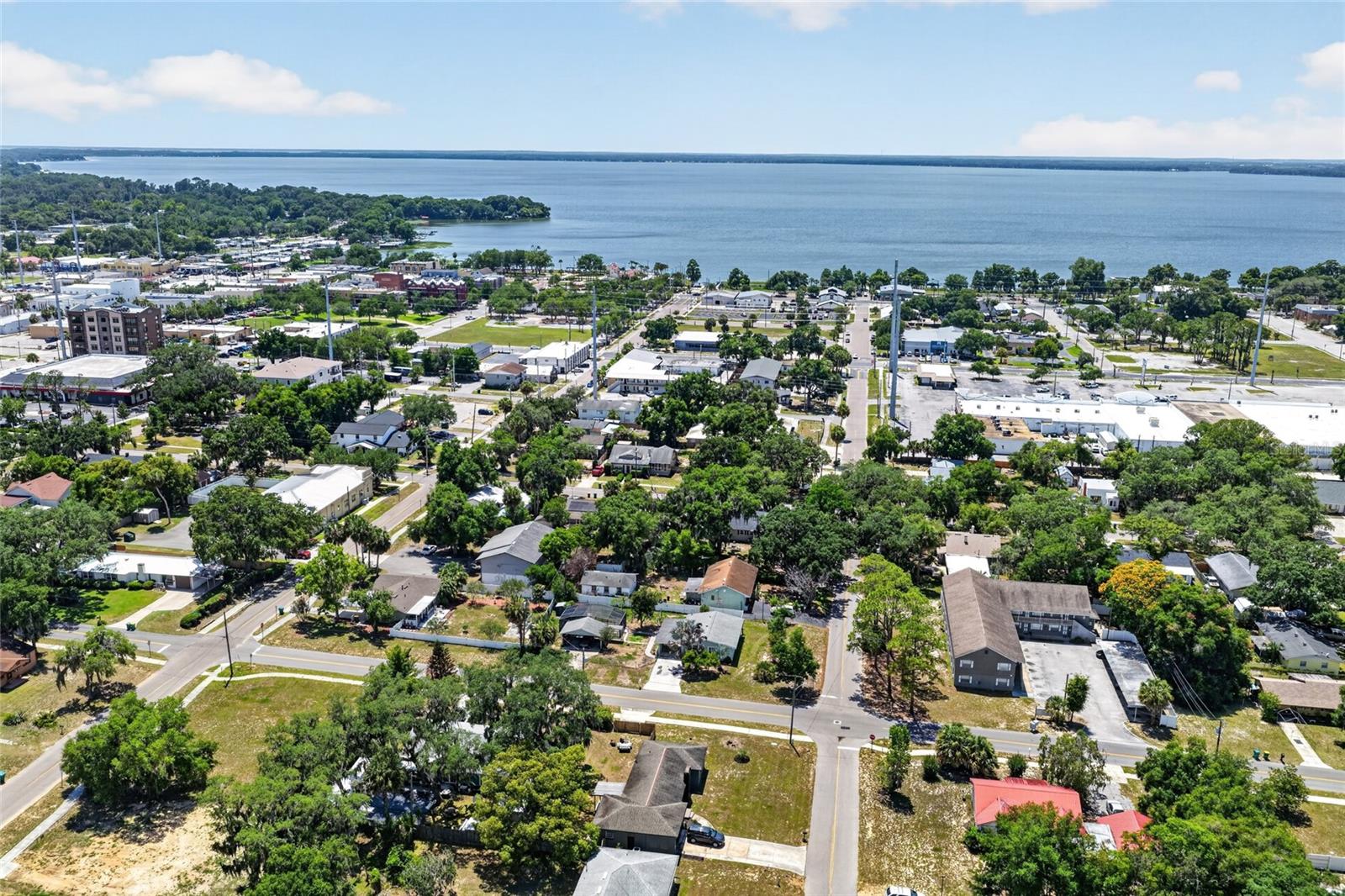 EUSTIS UBEGUILDA HEIGHTS - Residential