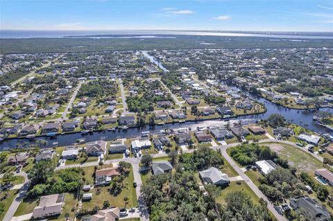 A home in PORT CHARLOTTE