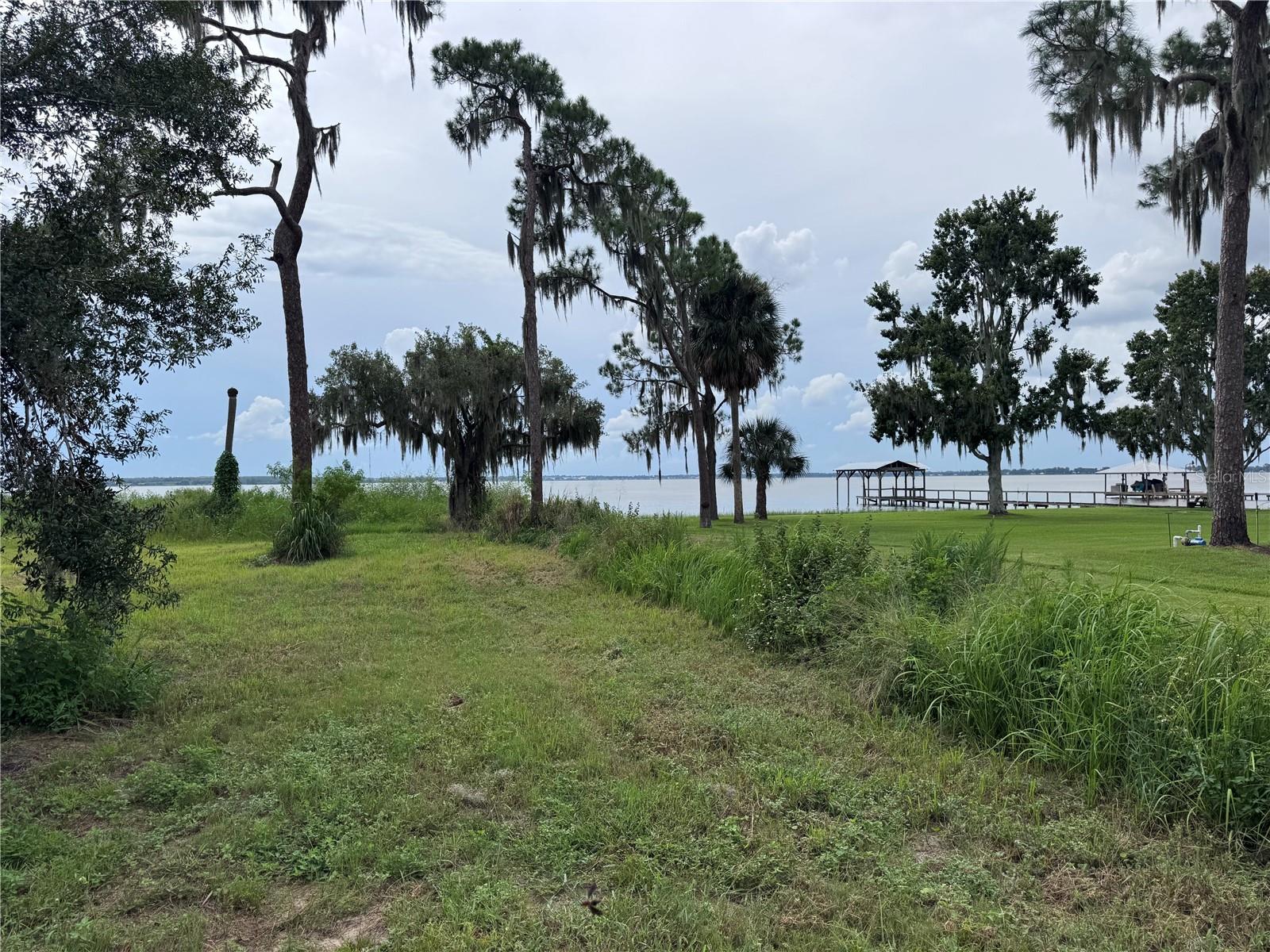 REEDY LAKE ESTATES - Land