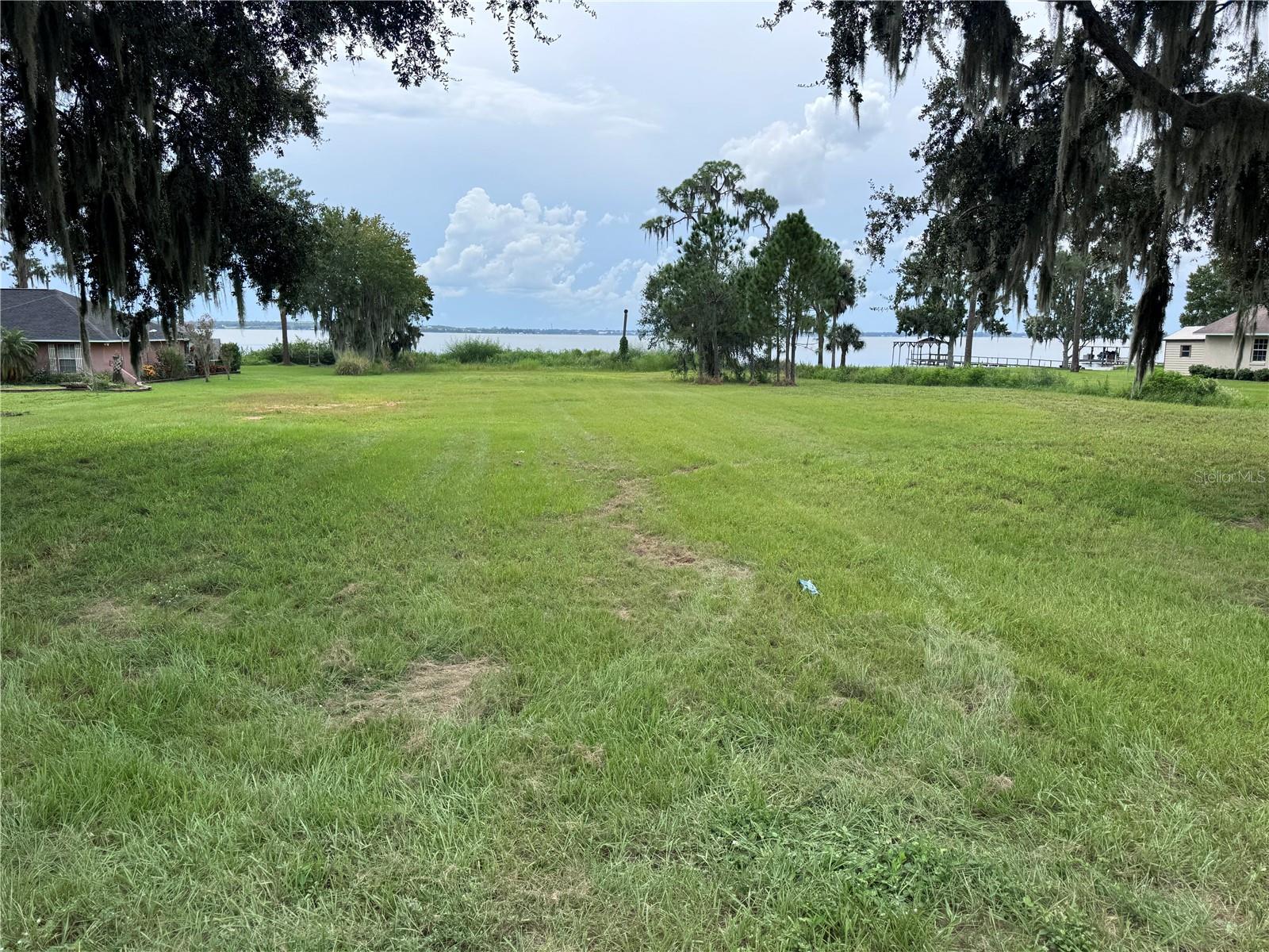 REEDY LAKE ESTATES - Land