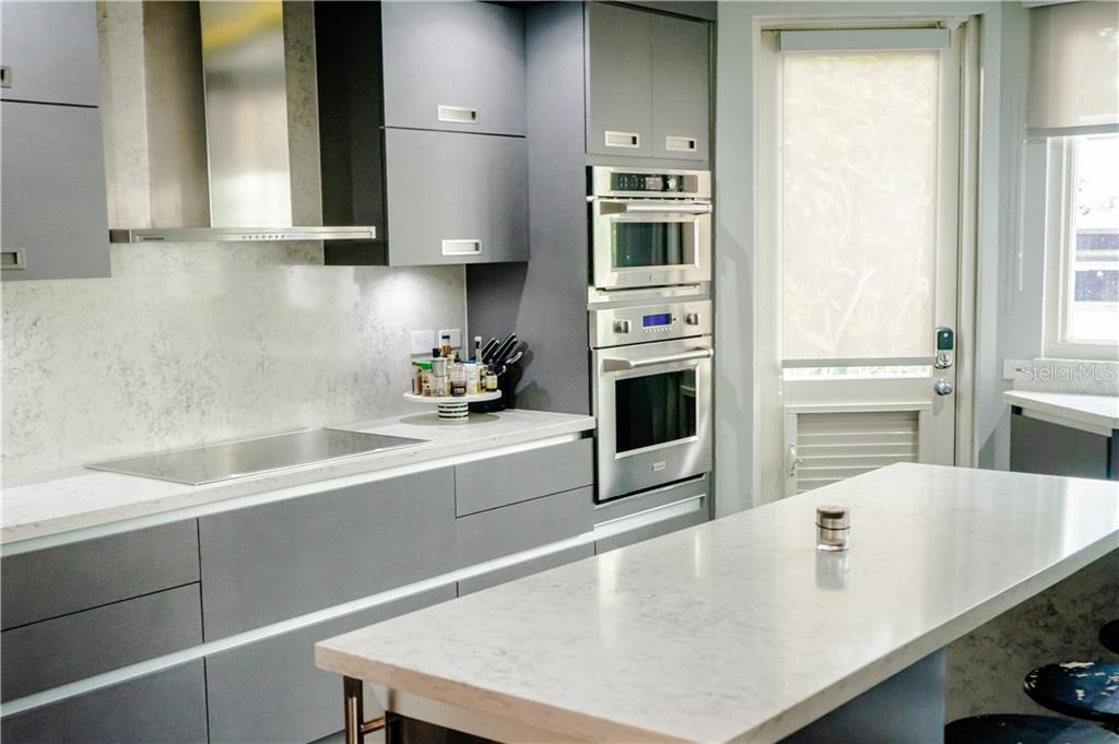 DORADO BEACH EAST - Residential