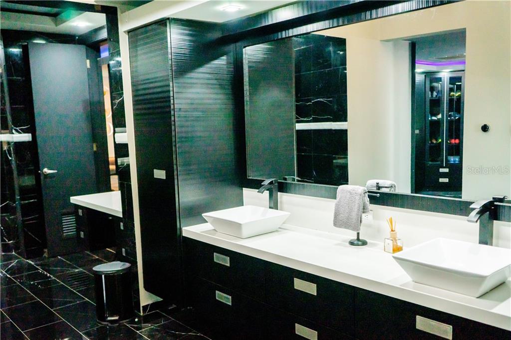 DORADO BEACH EAST - Residential