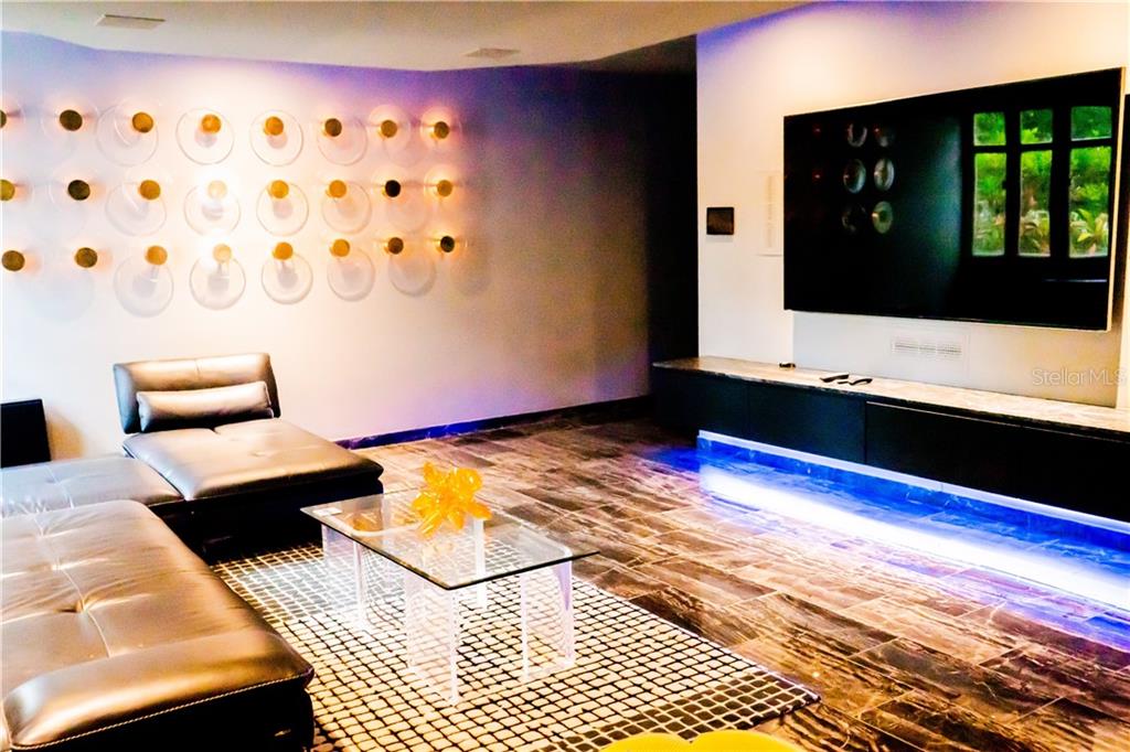 DORADO BEACH EAST - Residential