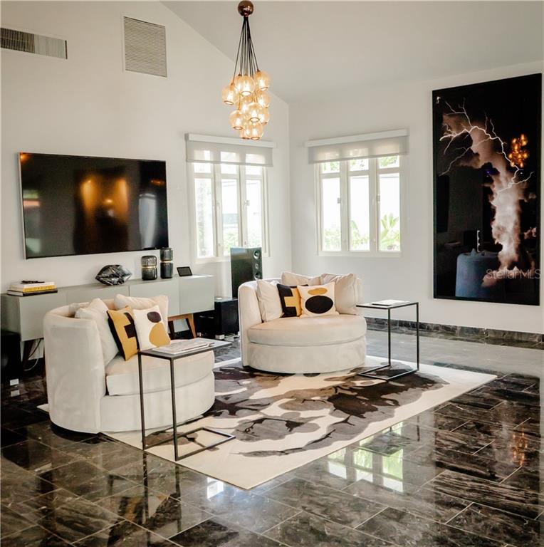 DORADO BEACH EAST - Residential