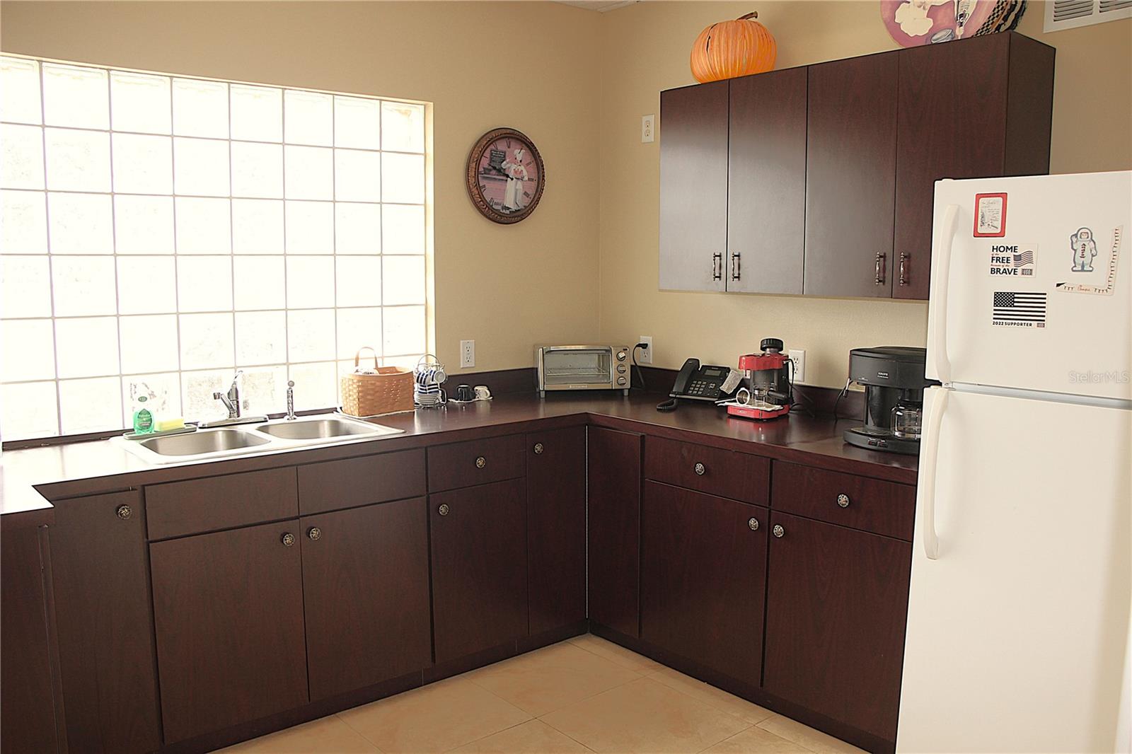 PROSPER COLONY 22-23-29 - Commercial Sale