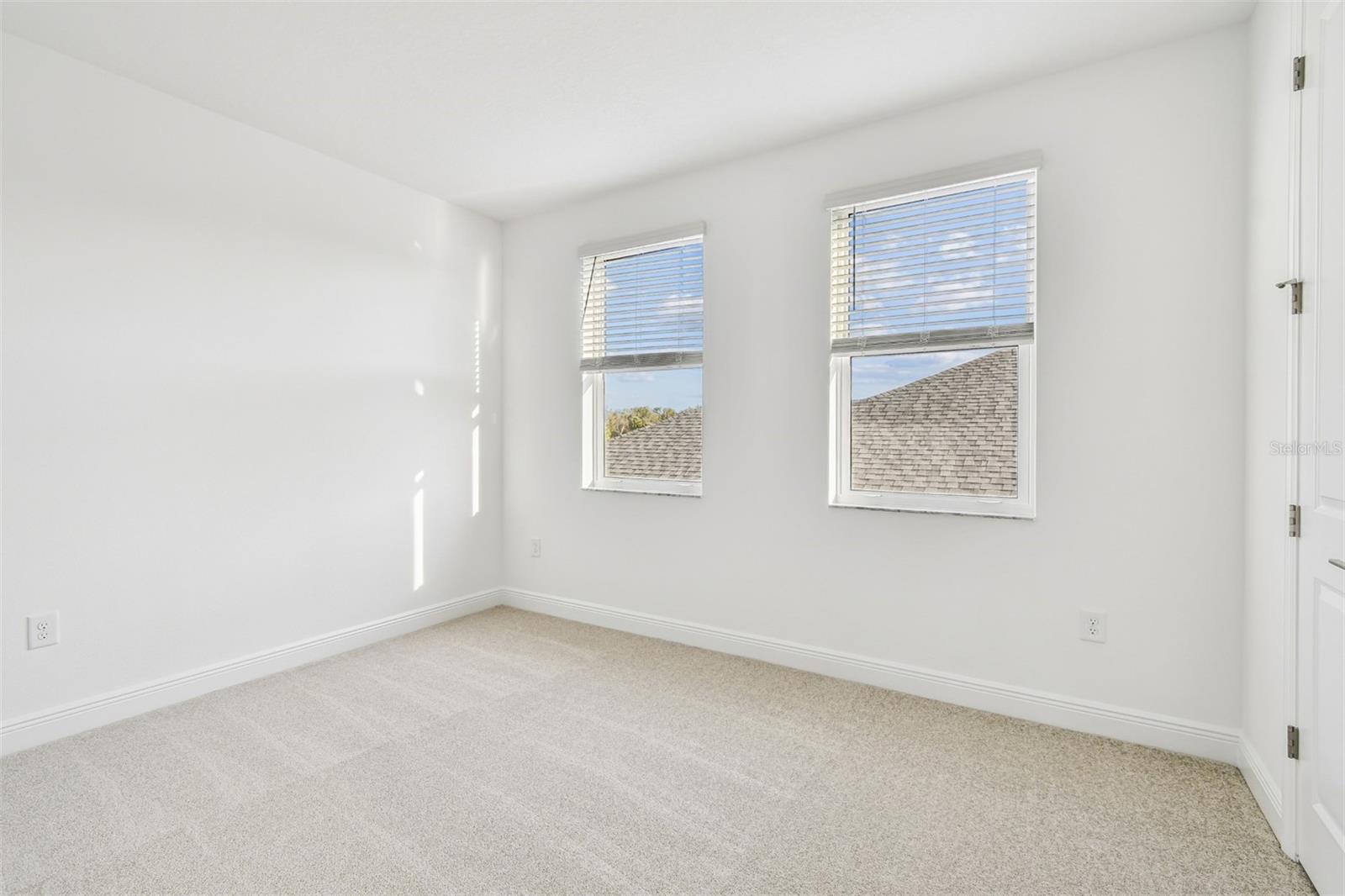 CREEKS EDGE AT TWIN RIVERS - Residential