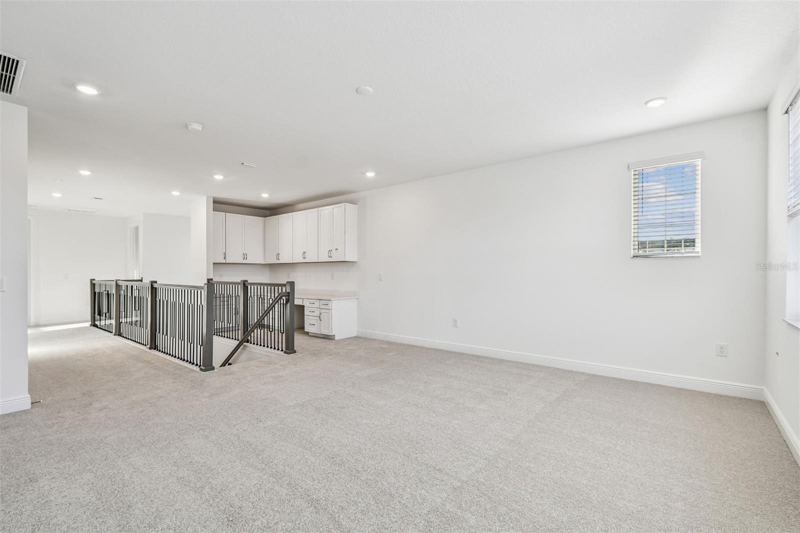 CREEKS EDGE AT TWIN RIVERS - Residential