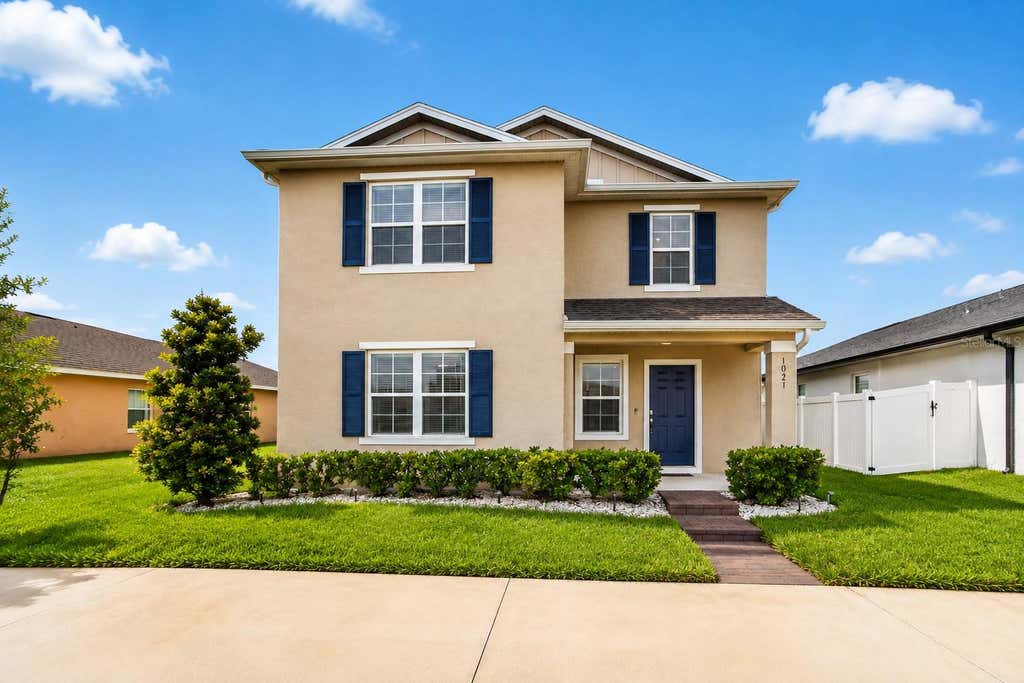 Photo of 1021 Silverbell Trail, Saint Cloud, FL 34771 (MLS # O6434414)