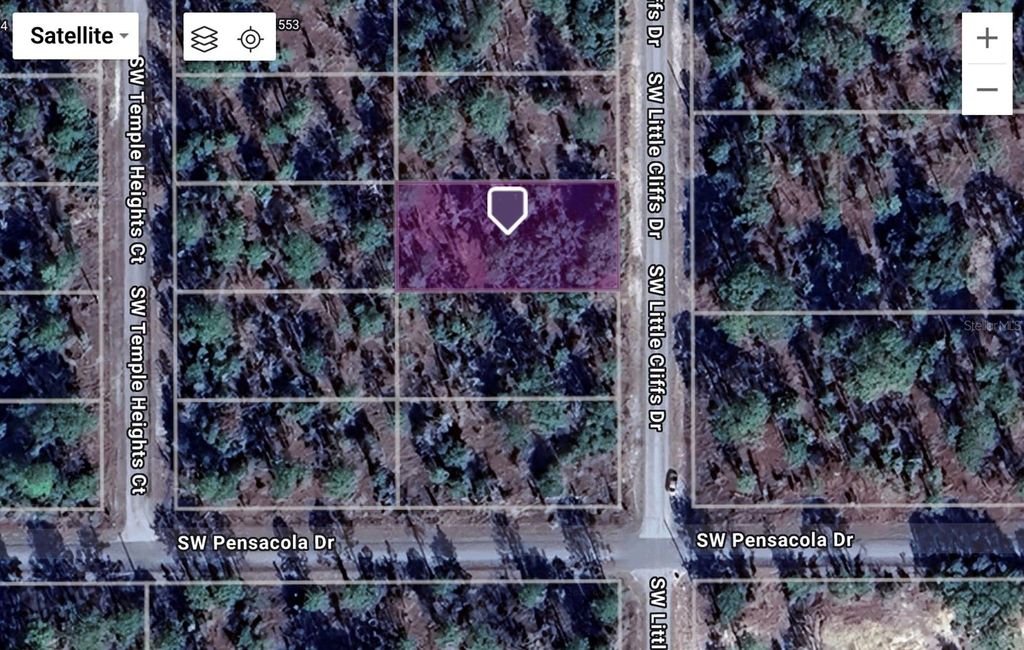 Photo of SW Little Cliffs Drive, Dunnellon, FL 34431 (MLS # TB8436935)