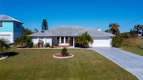 A home in PORT CHARLOTTE