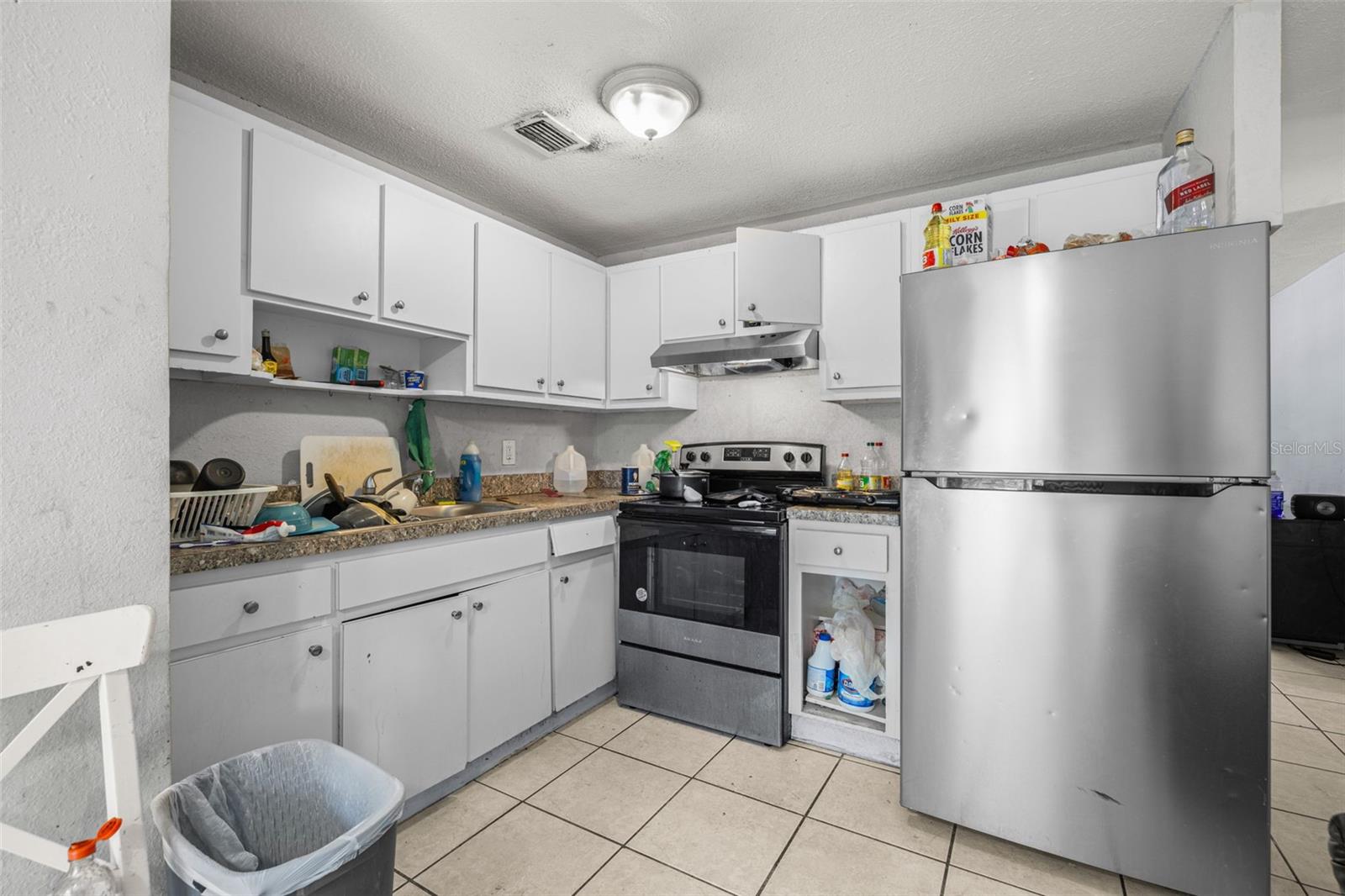 HAMNERS W E HOMESTEAD ACRES - Residential Income