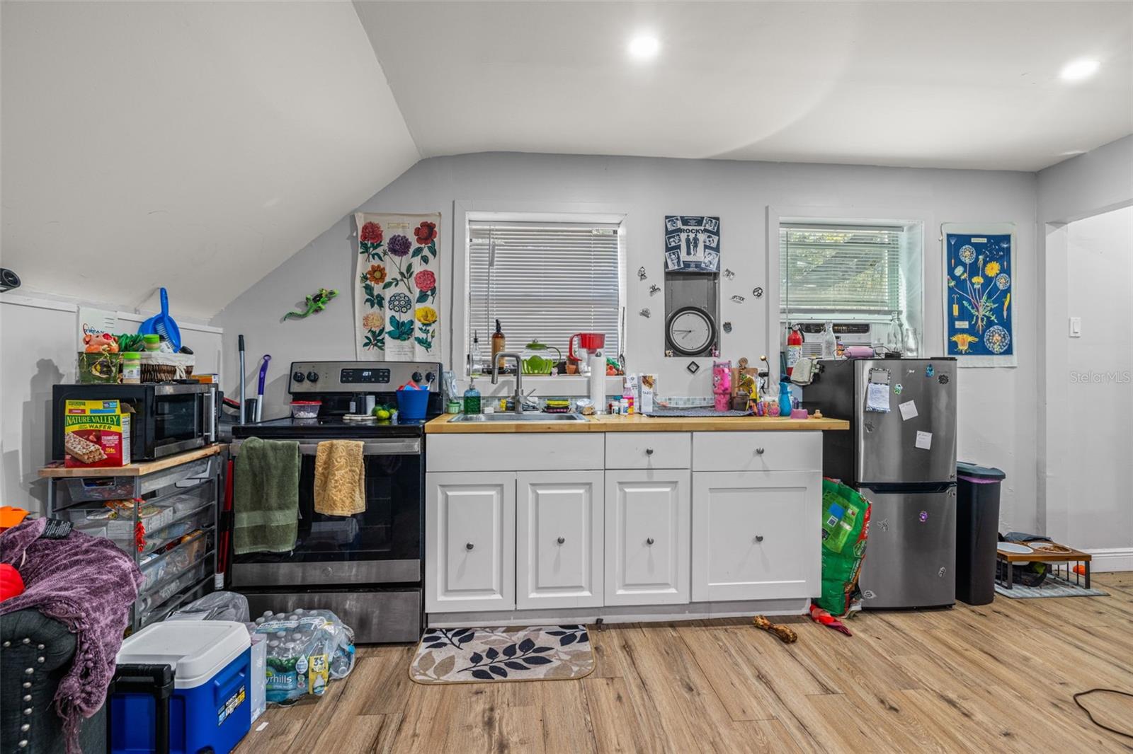 HAMNERS W E HOMESTEAD ACRES - Residential Income