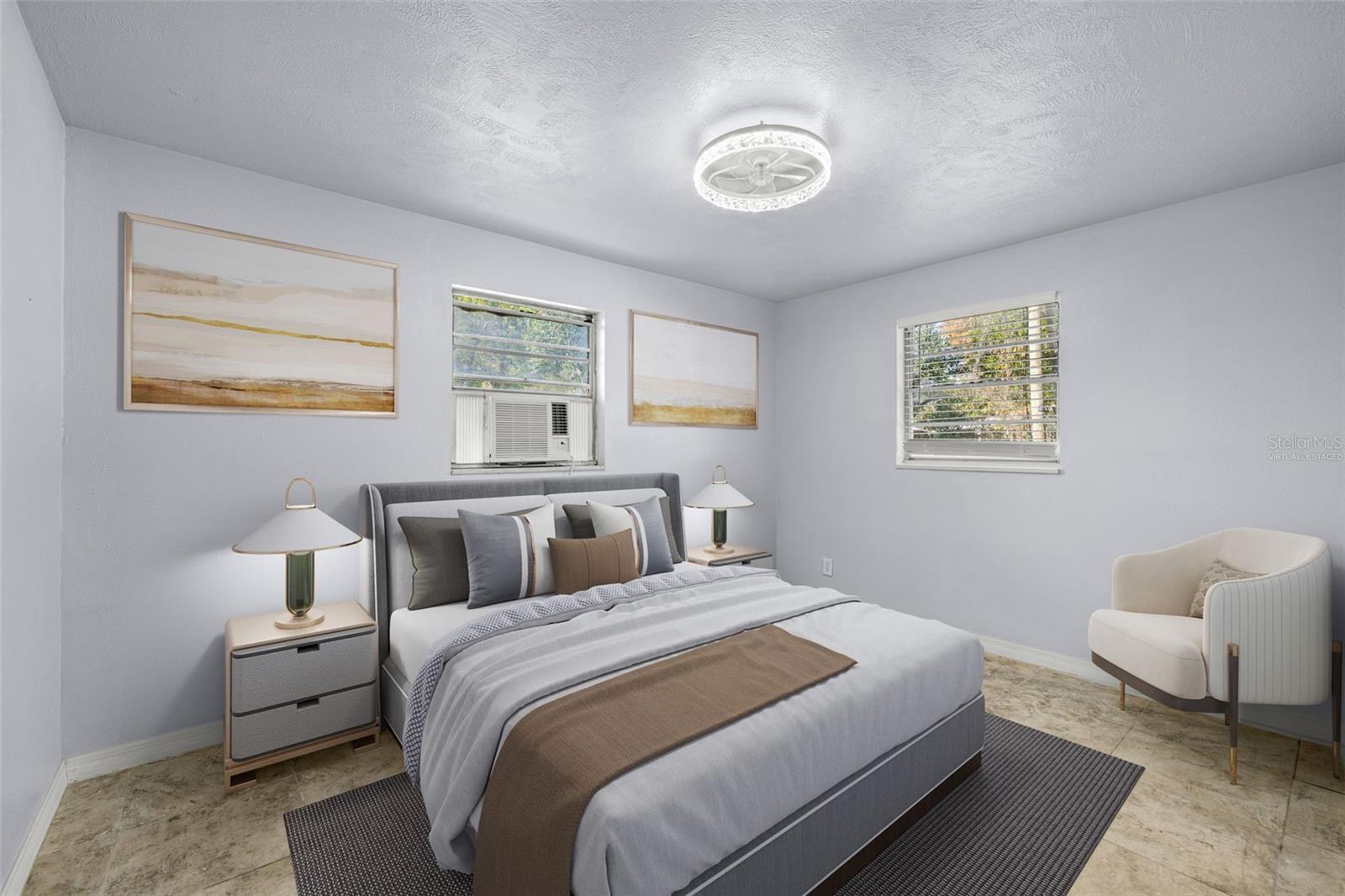 HAMNERS W E HOMESTEAD ACRES - Residential Income