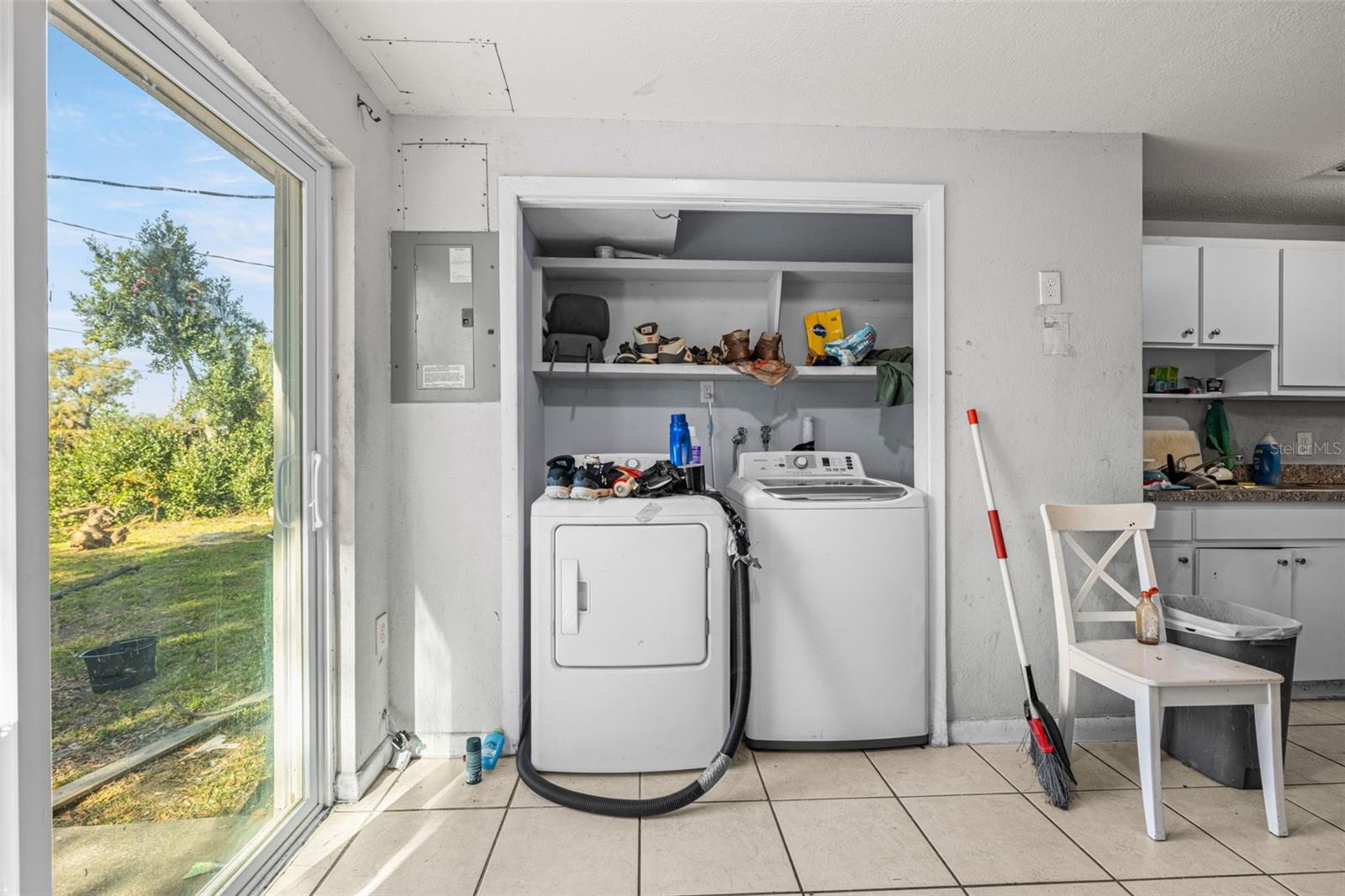 HAMNERS W E HOMESTEAD ACRES - Residential Income