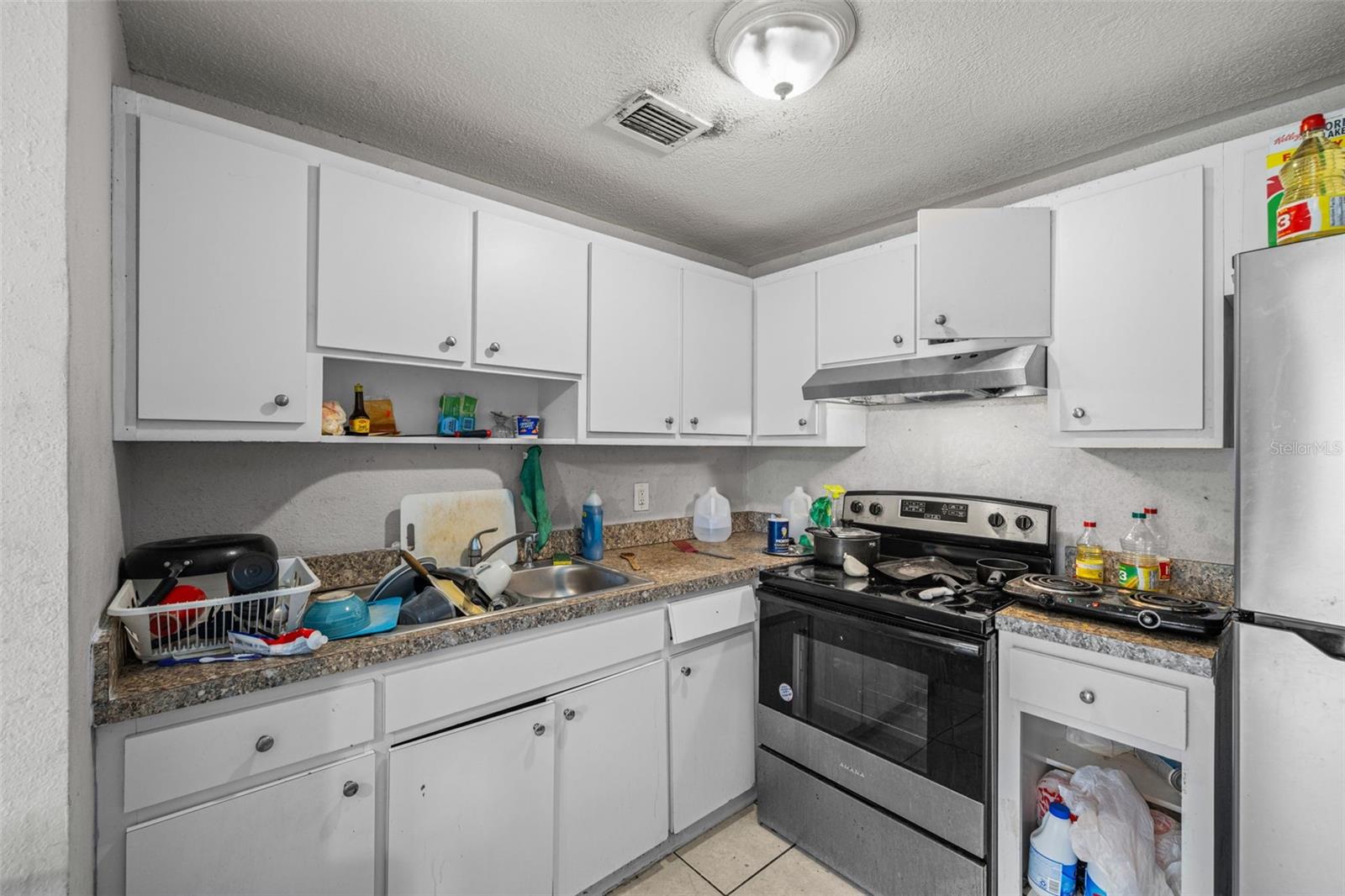 HAMNERS W E HOMESTEAD ACRES - Residential Income