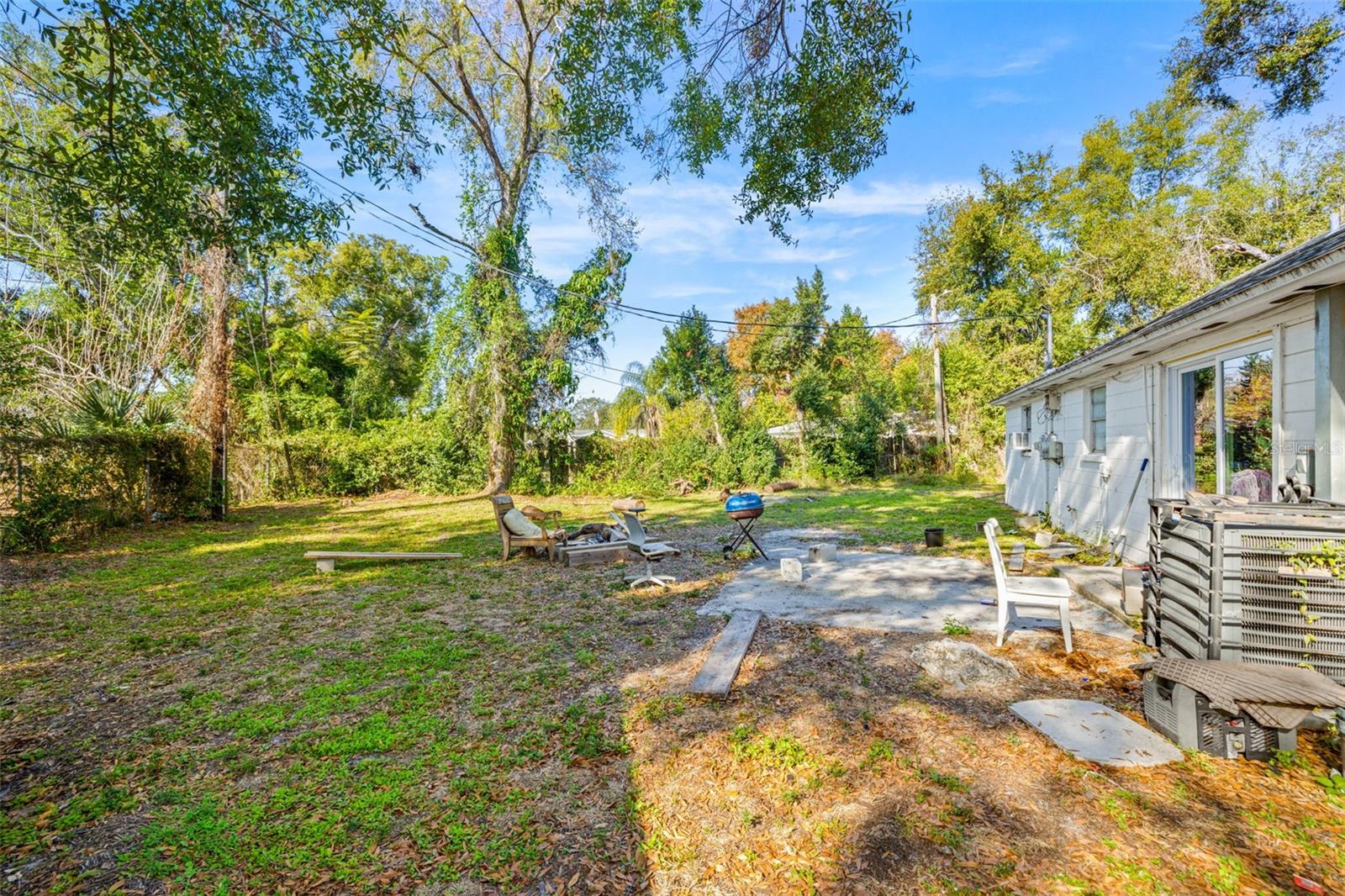 HAMNERS W E HOMESTEAD ACRES - Residential Income