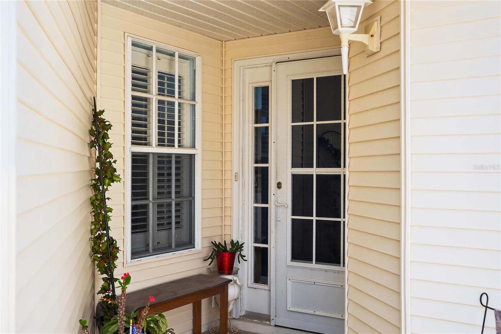 26627 RACQUET CIRCLE