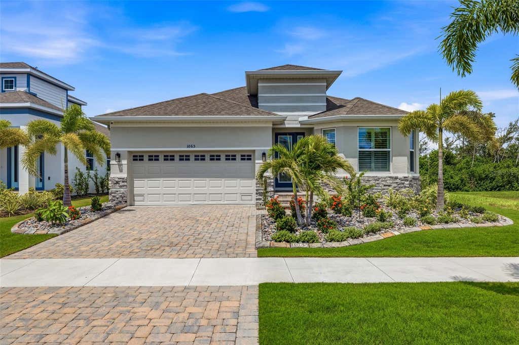 Photo of 1065 Signet Drive, Apollo Beach, FL 33572 (MLS # TB8533523)
