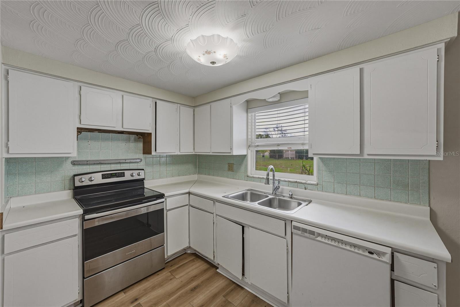 FORT KING ACRES - Residential