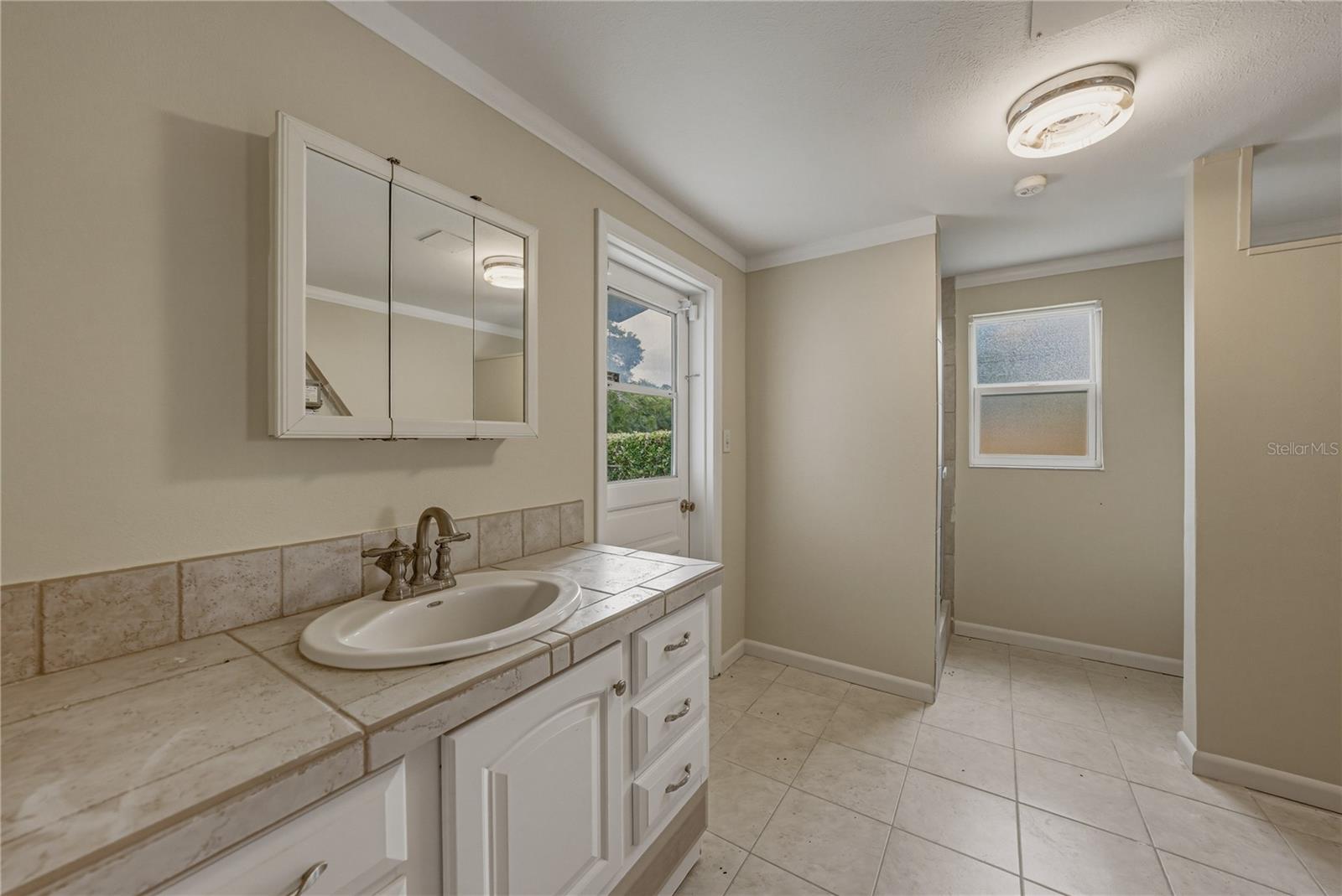 FORT KING ACRES - Residential
