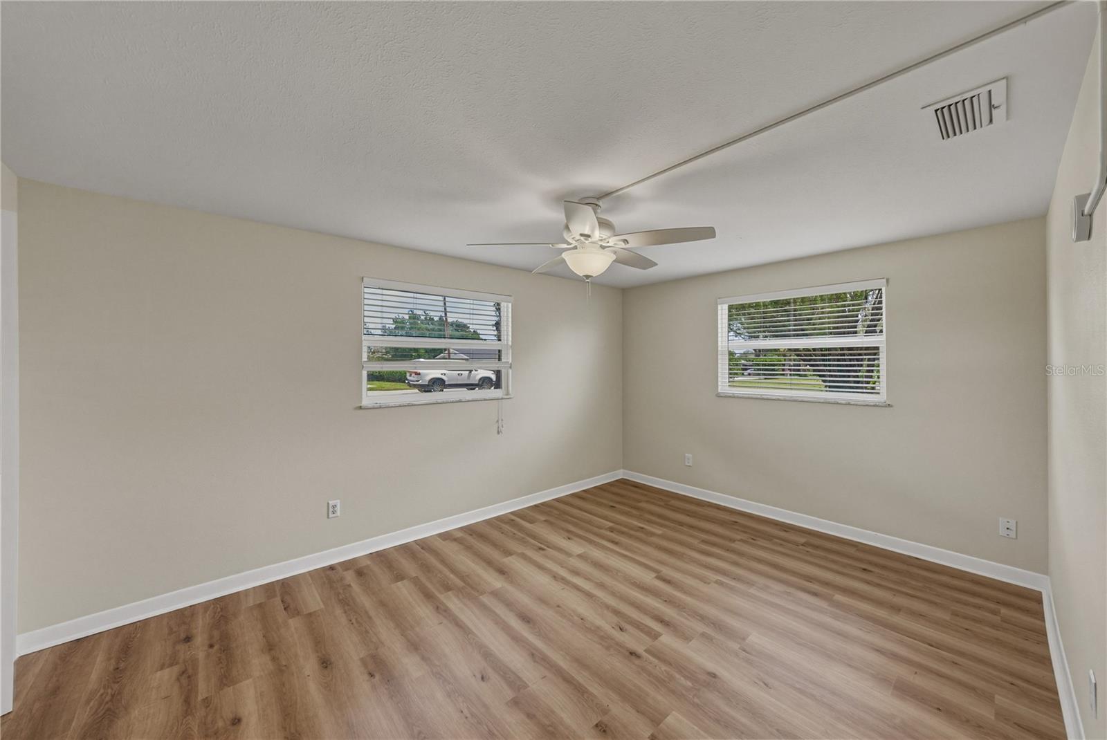 FORT KING ACRES - Residential