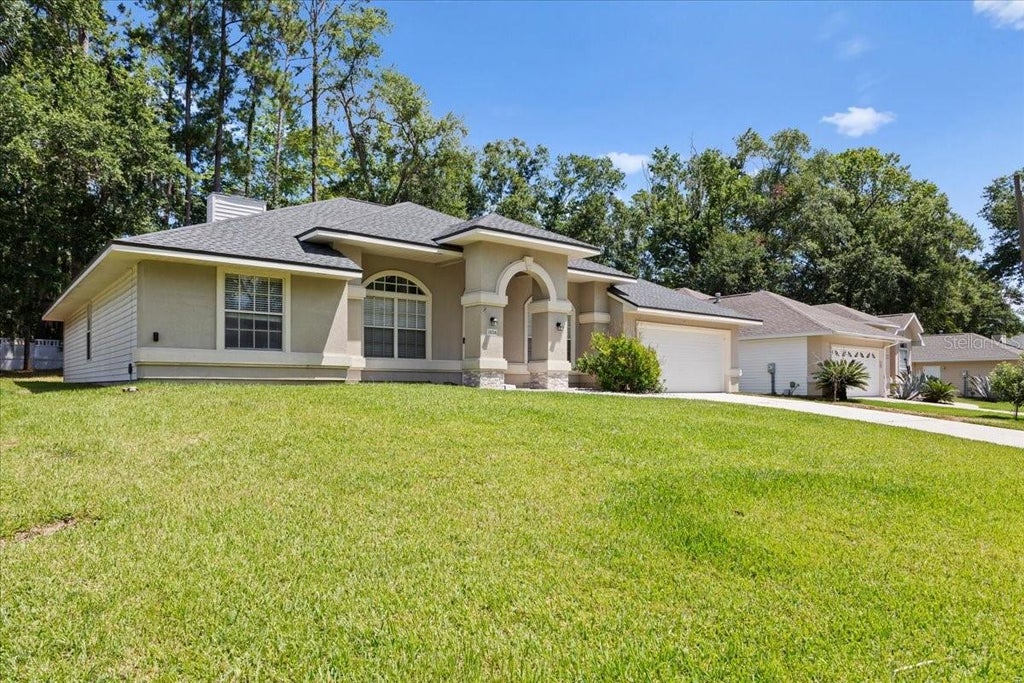 Photo of 10336 NW 13th Avenue, Gainesville, FL 32606 (MLS # GC541166)