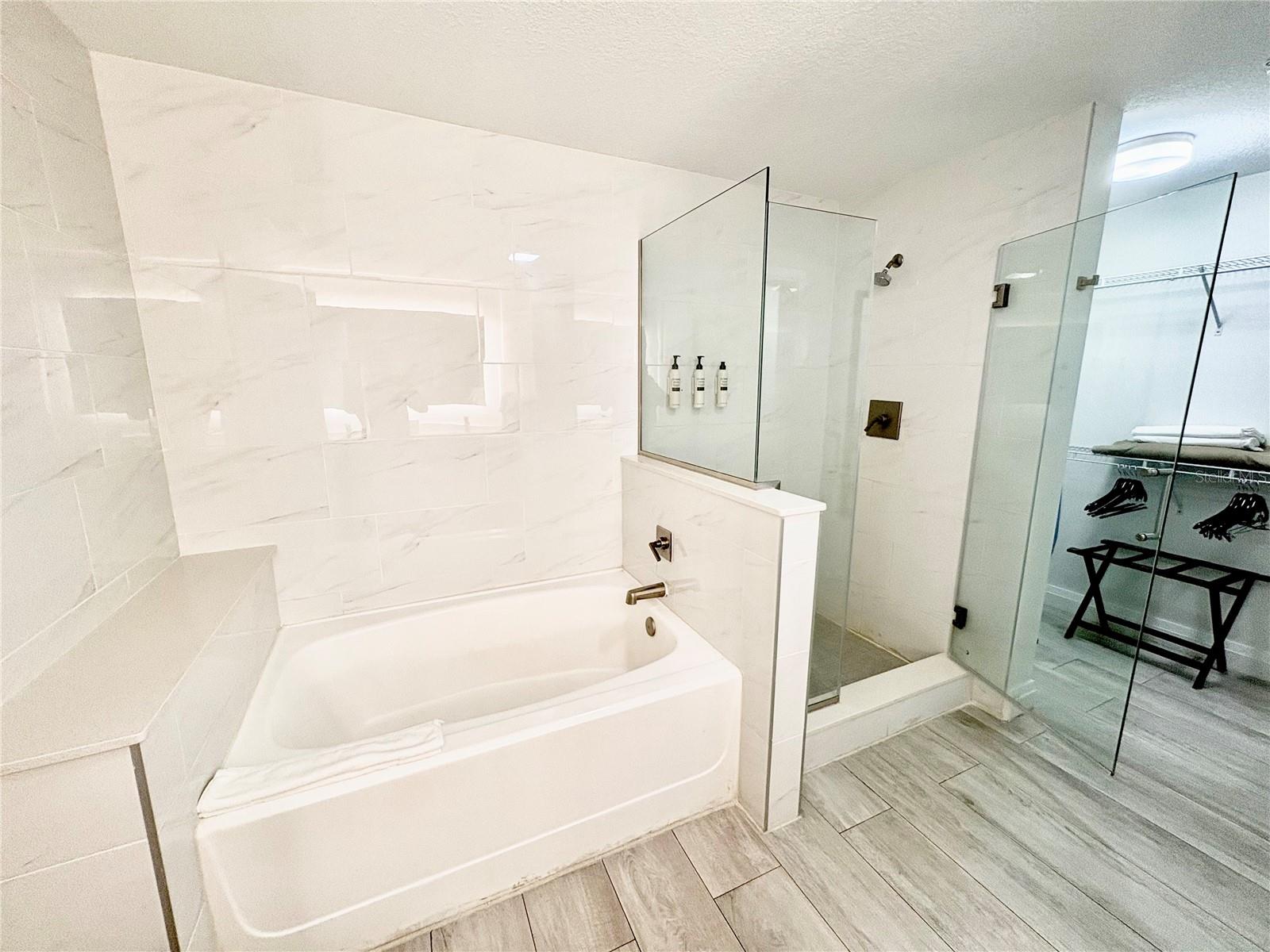 GROVE RESIDENCE & SPA HOTEL CONDO II - Residential