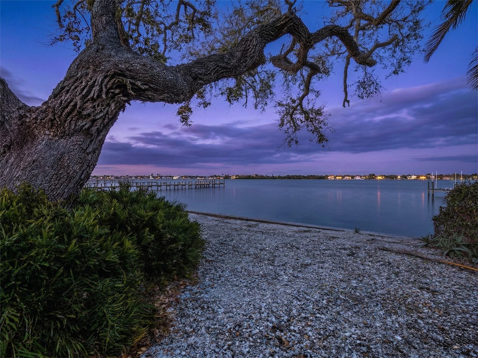 MIDNIGHT HARBOR SUB - Land