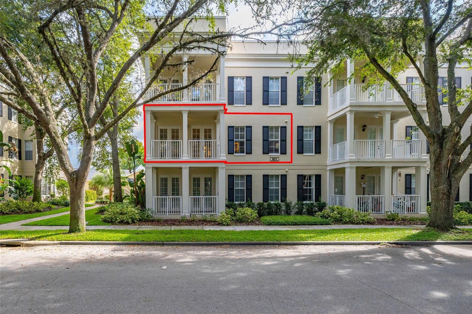 921 BEGONIA ROAD 203