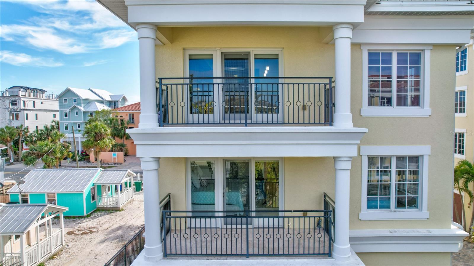 SARASOTA BEACH - Residential