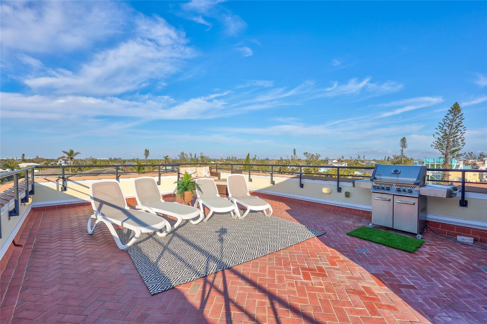 SARASOTA BEACH - Residential