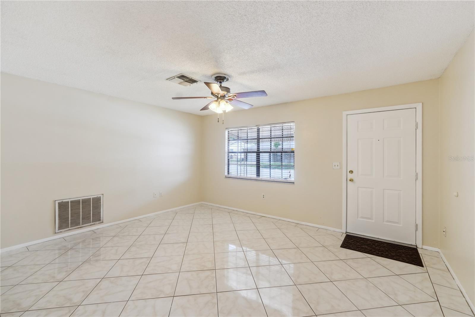 8720 BRIAR PATCH DRIVE
