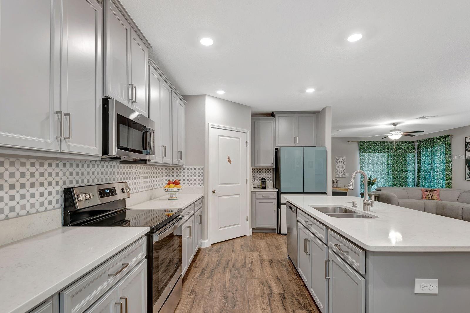 FOREST BROOKE ACTIVE ADULT PH - Residential