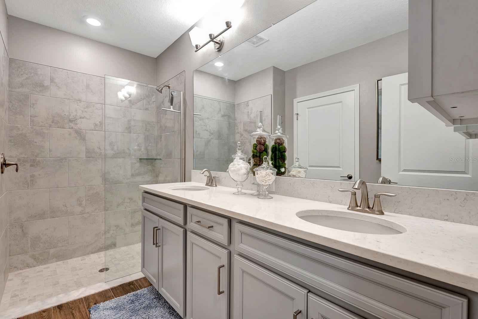 FOREST BROOKE ACTIVE ADULT PH - Residential