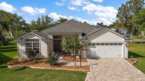 Single Family Residence in THE VILLAGES FL 1558 BAYLOR PLACE.jpg