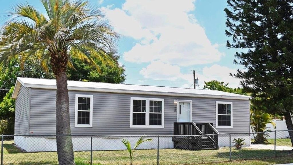 Photo of 7500 Sabre Street, Orlando, FL 32822 (MLS # S5142640)