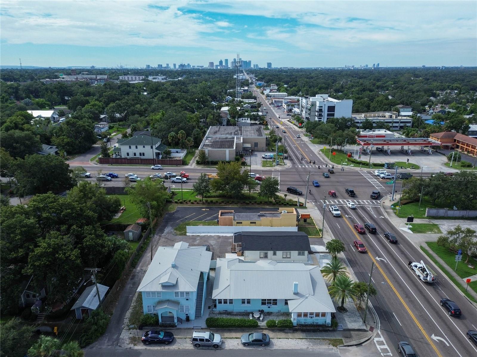 SUWANEE HEIGHTS - Commercial Lease