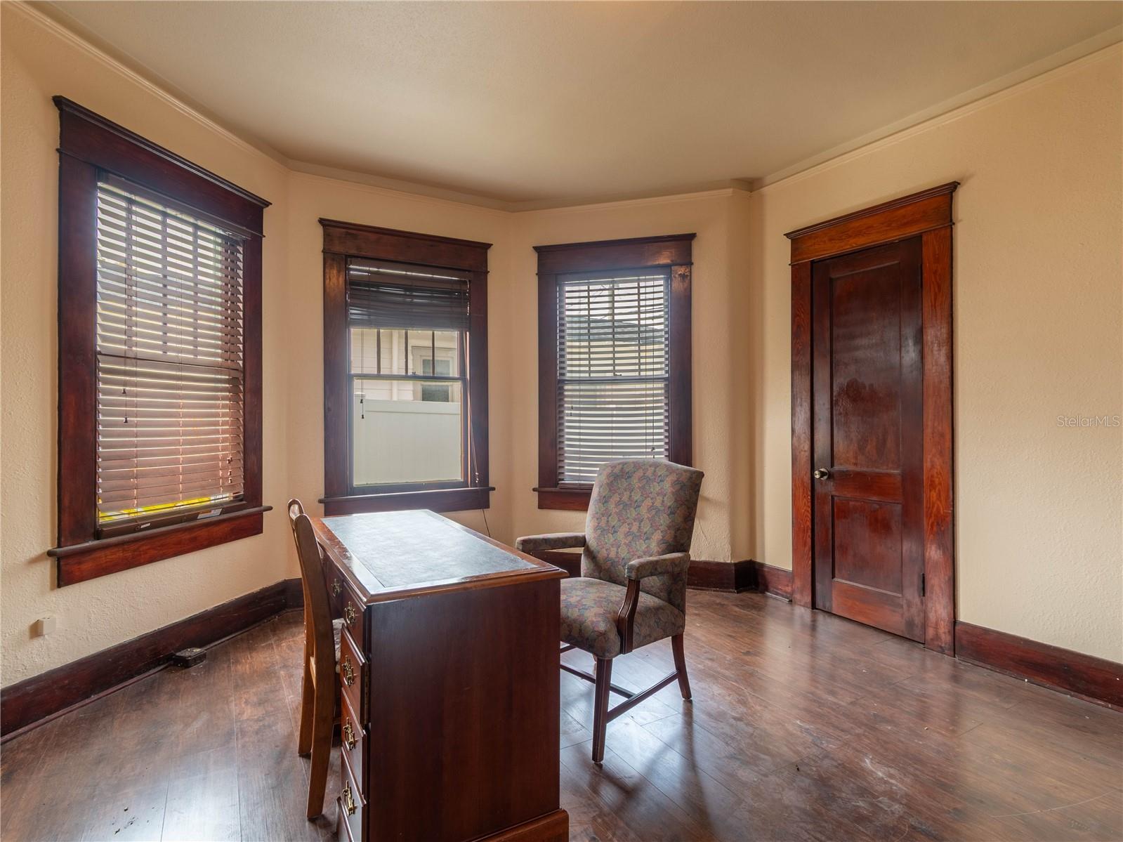 SUWANEE HEIGHTS - Commercial Lease